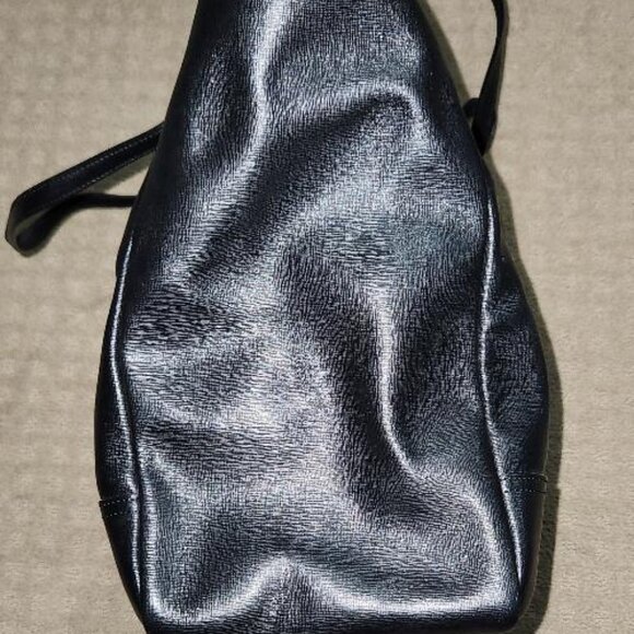 Coach Black Leather City Tote - Picture 4 of 10